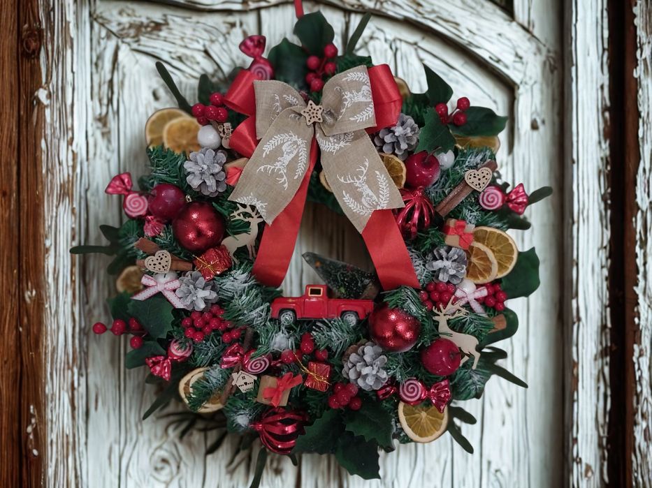 Подарък за Коледа, коледна подаръчна кутия, Коледен венец, късметчета