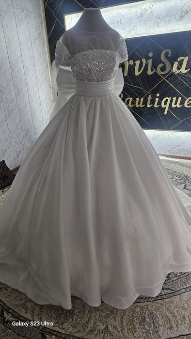 To'y lisoslari prakatka beriladi sotiladiganiyam bor