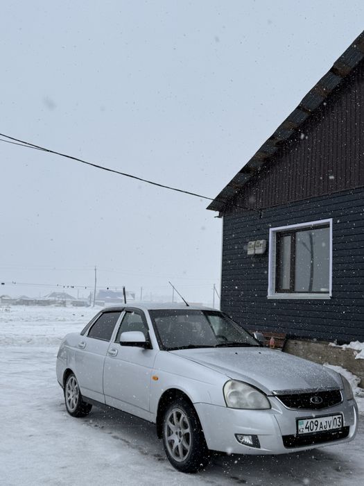 Продам приору 13 г