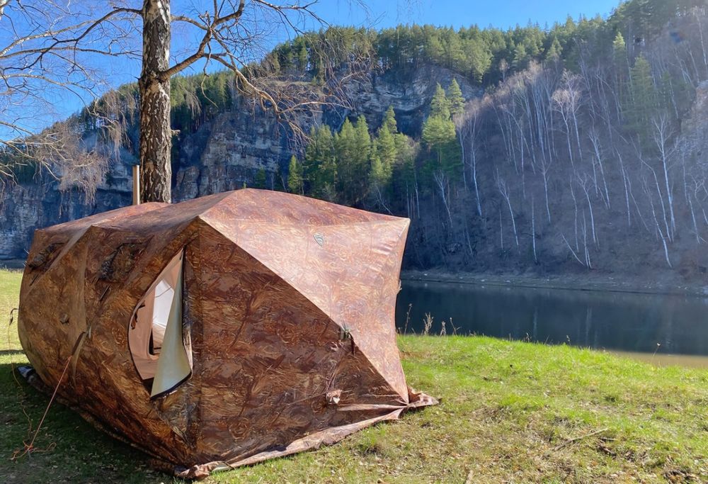 Продам палатку 4.40 м