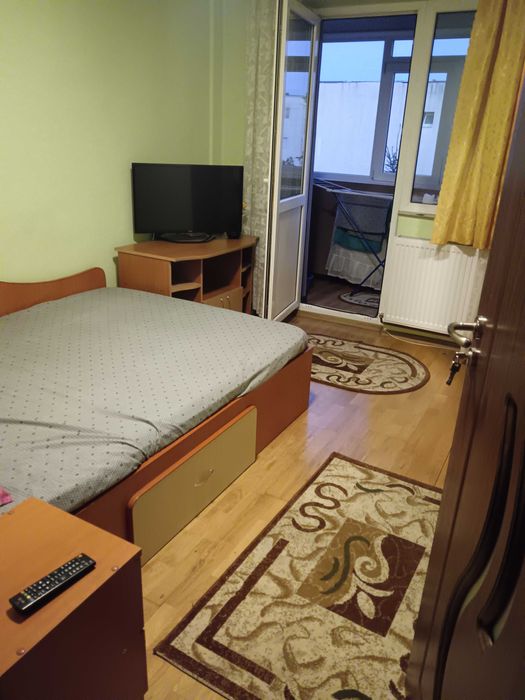Apartament de închiriat