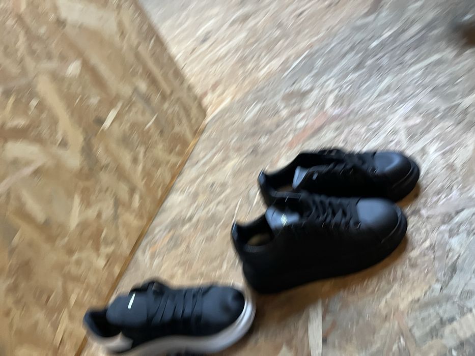 Adidasi Alexander McQueen marimea 41