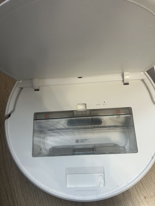 Продам Робот пылесос