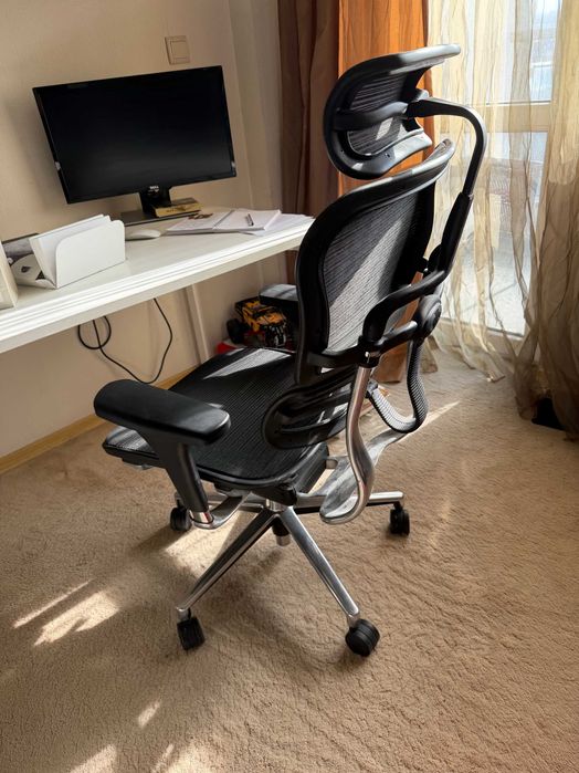 Ергономичен офис стол ERGOHUMAN