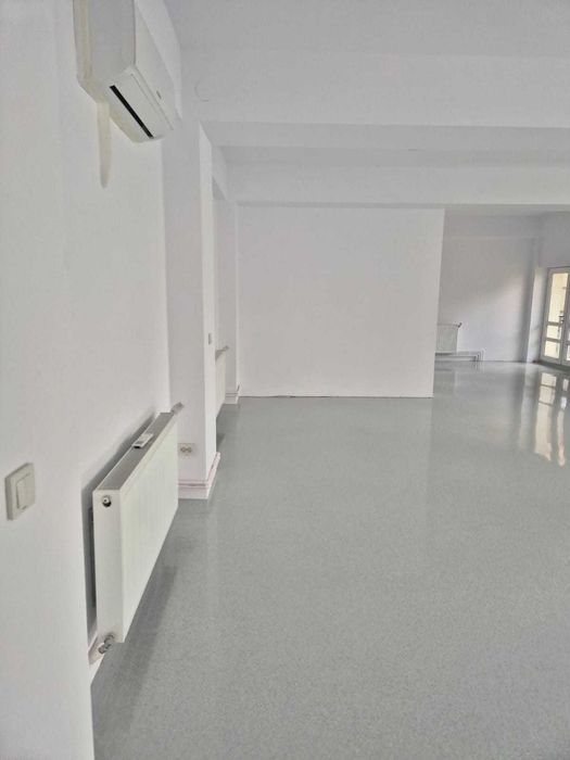 inchiriez sau vand spatiu comercial langa scoala 11
