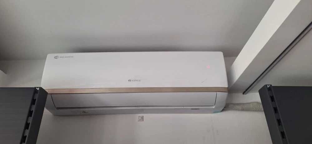 Aer Condiționat GREE Bora A4 Silver 24.000 BTU – Wi-Fi, Inverter, Ca Nou