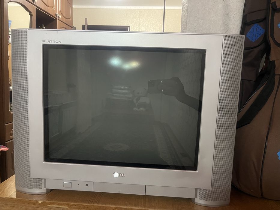 Продается телевизор