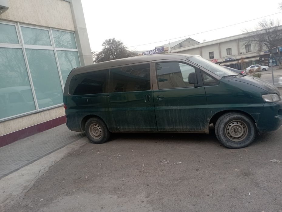 Hunday Starix sotladi