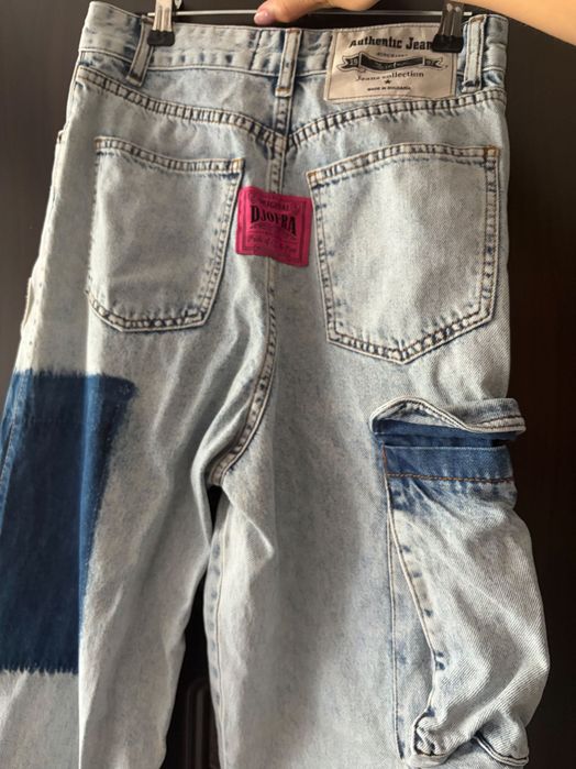Cargo Jeans.