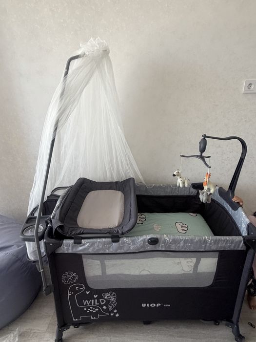 Продам кровать-манеж