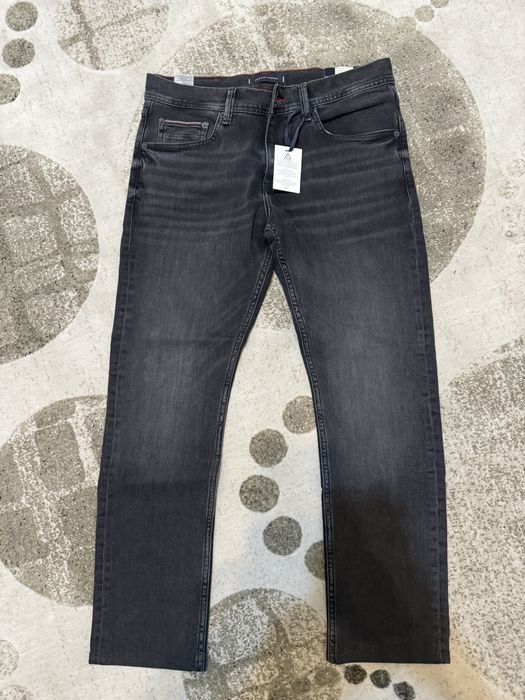 Джинсы Tommy Hilfiger