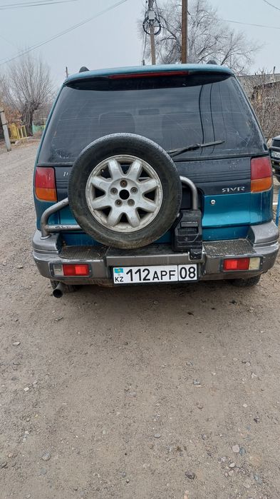 Продам Митсубиси RBR,2 литра