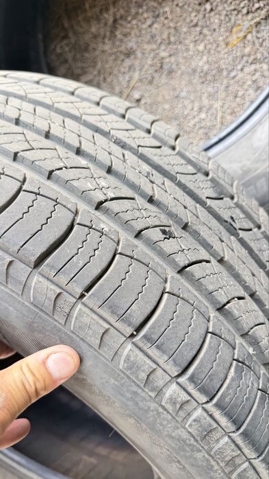 Автомобильная шина