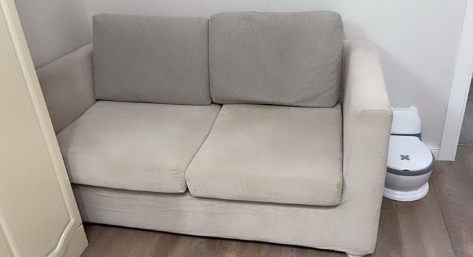 Продам диван с креслом