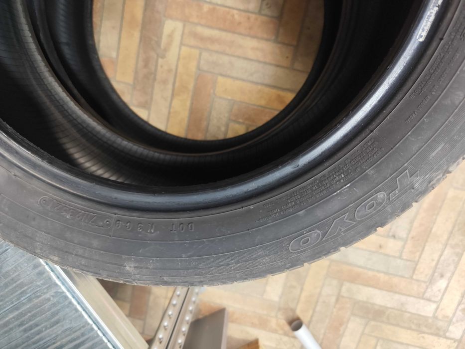Продавам лерни гуми Тойо 215/55/18