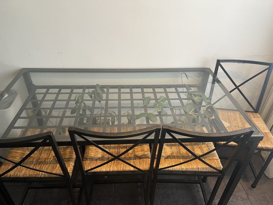 Set masa si 4 scaune IKEA