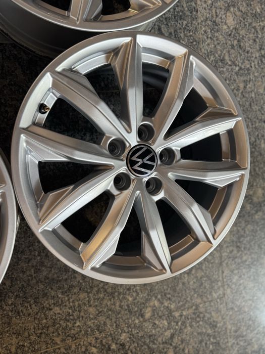 Jante Aliaj 17 5x112 Vw Passat Golf Tiguan Skoda Seat Audi