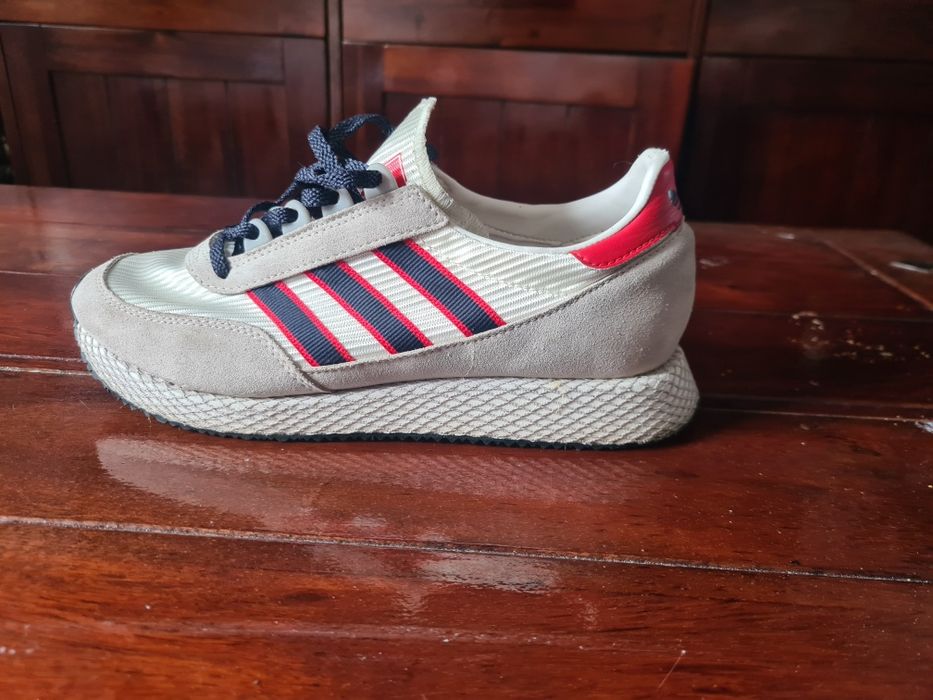 adidasi adidas...
