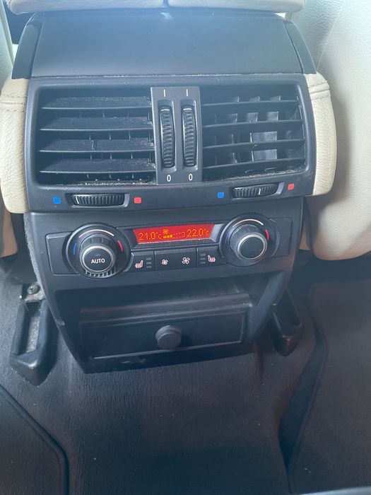 Servici vânzare autoturism