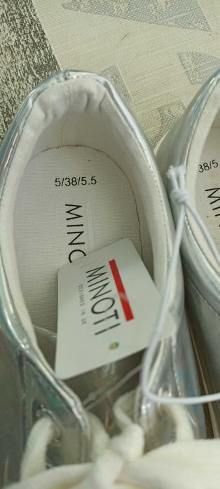 Нови дамски кецове