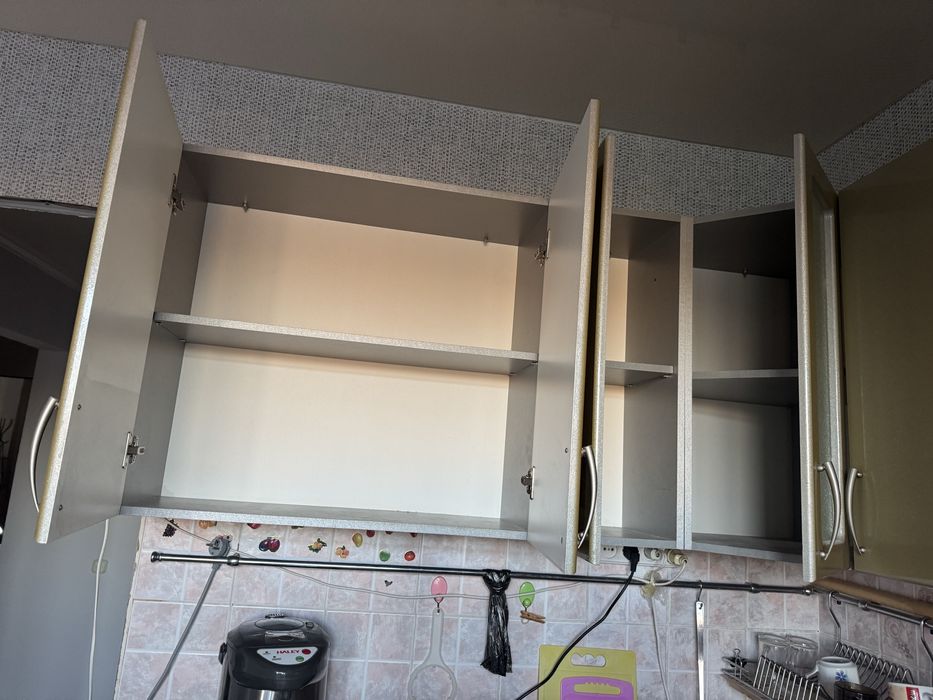 Продам кухню в нормальном состоянии