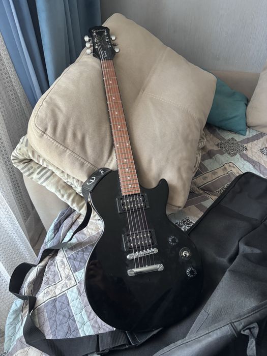 Les paul epiphone special II