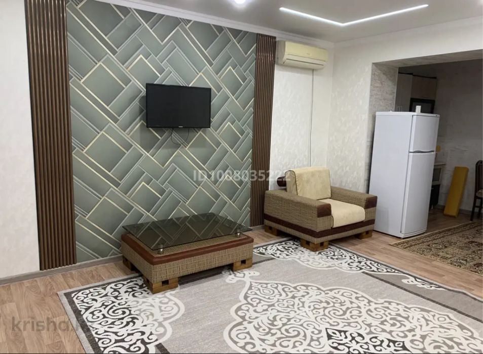 Сдам 2 х  в центре города. Срочно!