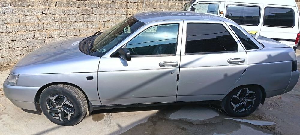 Лада десятка 2500 доллар