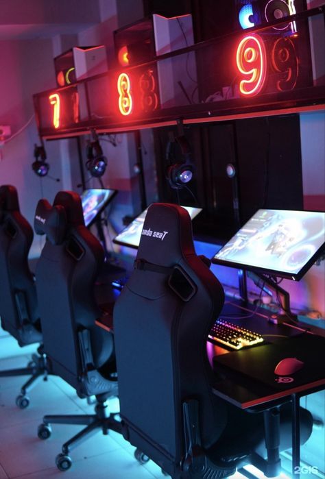 Продаётся компьютерный клуб городе Атырау