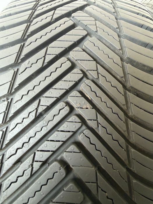 225/55/16 Hankook ALL Season 4бр дот24