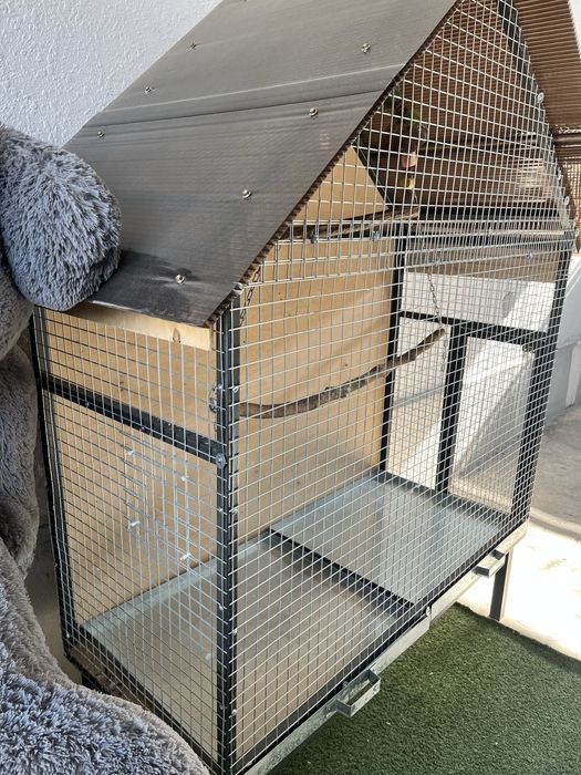 Кушлар учун Вольер сотилади холати идеал,нархини келишамиз