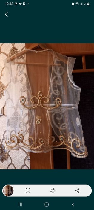 Продам платье и желетку