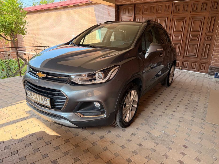 Продаётся Chevrolet Tracker Premier 2020 года