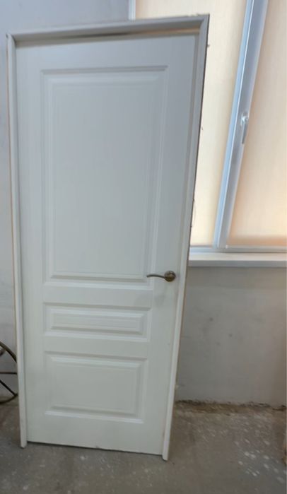 Меж коматный двер