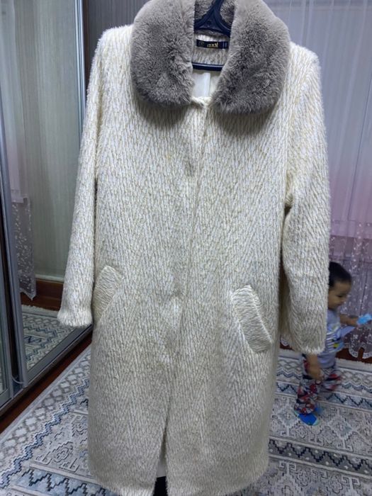 Продам платье не дорого