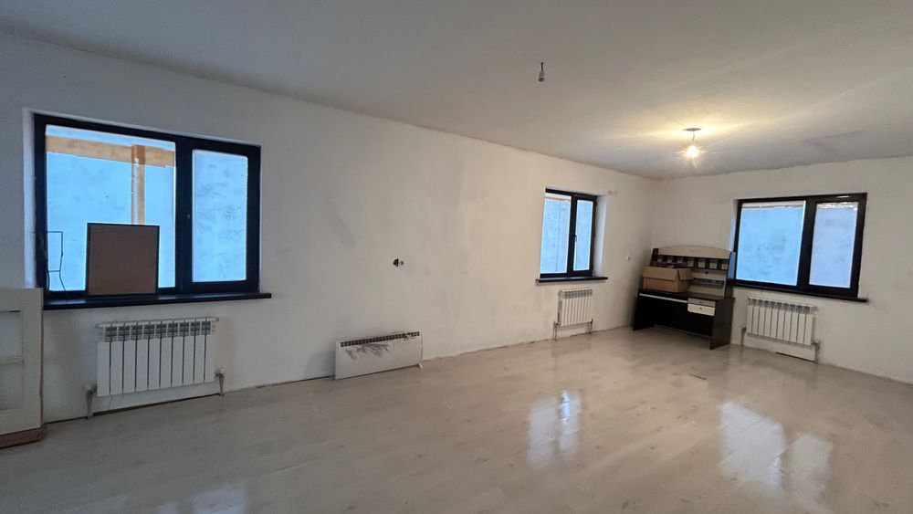 Срочно продам дом в поселке Туймебаев