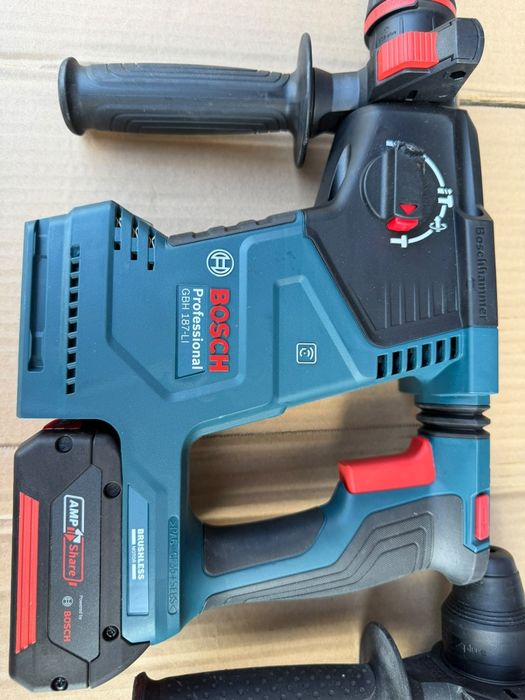 Bosch rotopercutor pe acumulator