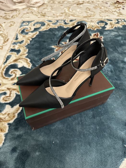 Женская обувь туфли