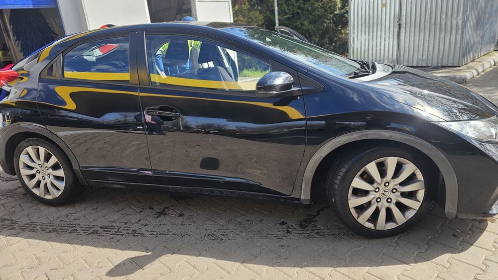 Honda Civic  2012 benzina 1,4 cc
