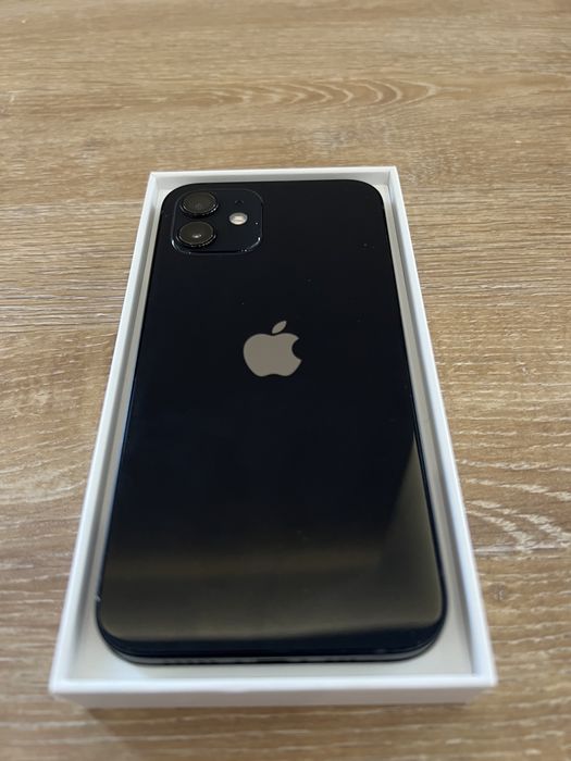 iPhone 12 256GB Черен