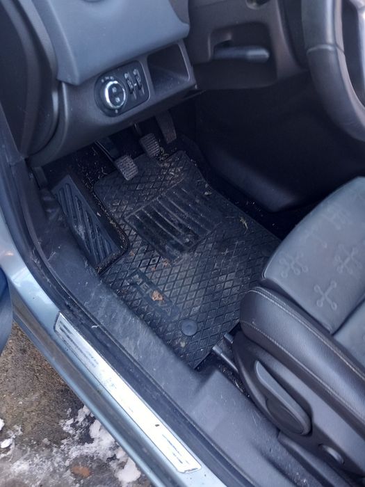 Опел Мерива 1.4 турбо 2011г кожа Теглич