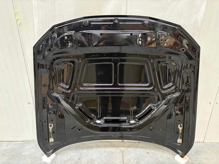 ОРИГИНАЛЕН алуминиев преден капак Черен БМВ Г22 Г23 Г26 BMW G22 G23G26