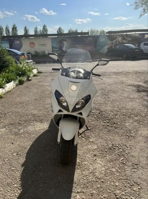 Макcискутер 250cc, в Астане