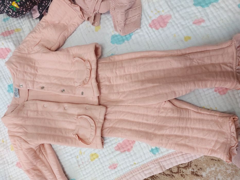 Тёплые  комбезы на девочку