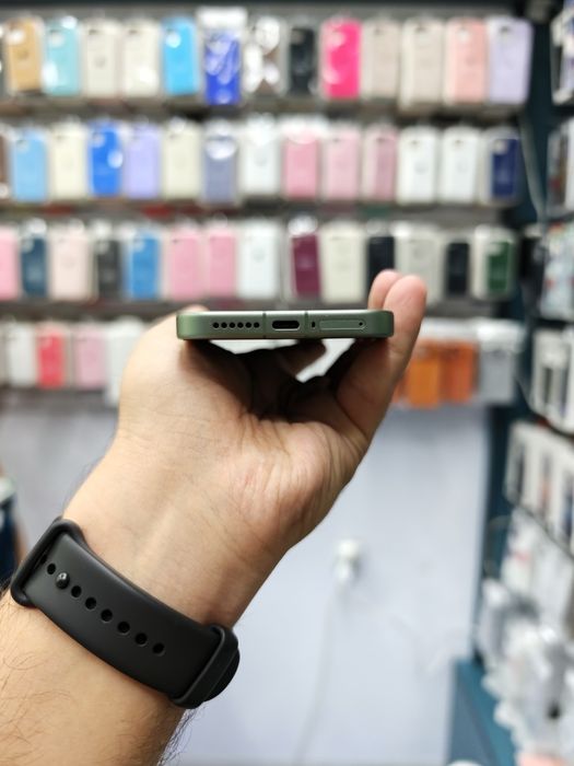 Xiaomi 17 Pro Official proshivkada. China boʻladi bular