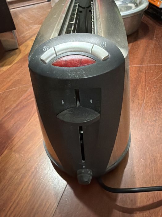 Тостер BRAUN HT 600