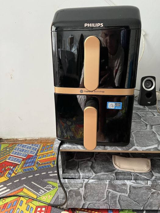 Friteuza cu aer cald dubla PHILIPS , negru-auriu