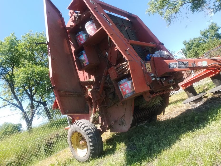 Presă de balotat HESSTON Auto 5670