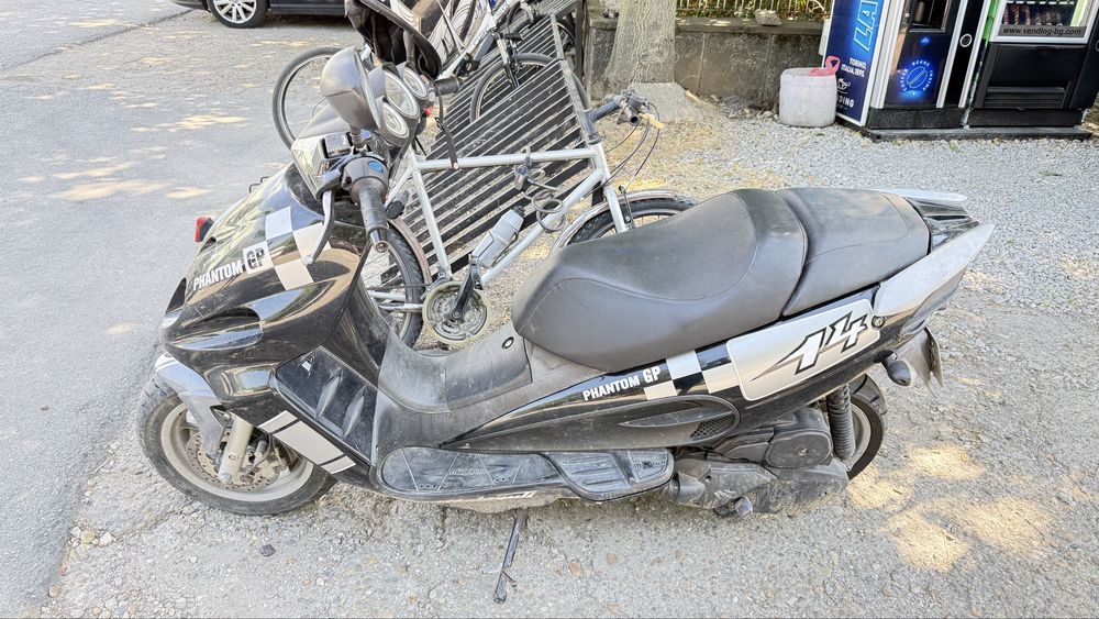 Malaguti Phantom F12 – 125 cc