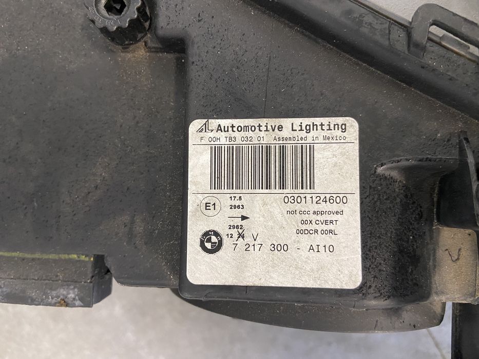 Far dreapta bi xenon adaptiv Bmw X F25 complet cu module